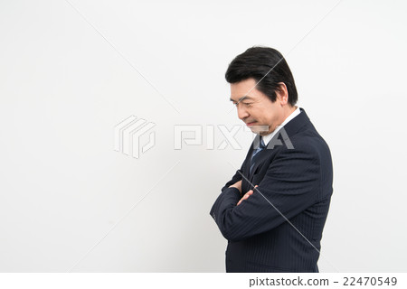 看在有她的胳膊下的商人 看在有她的胳膊下的商人 22470549