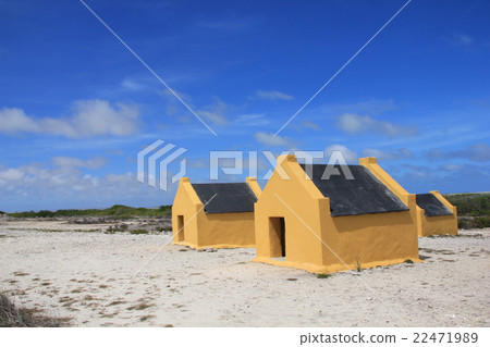 island, cabin, orange 22471989