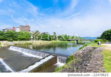 京都的Kamogawa新綠色 京都的Kamogawa新綠色 22479623
