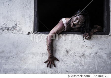 Zombie girl in haunted house Zombie girl in haunted house 22480170