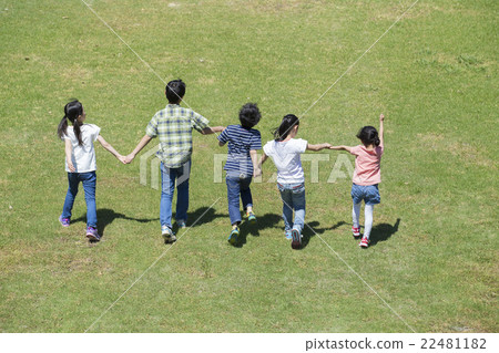 Outdoor elementary school student Outdoor elementary school student 22481182