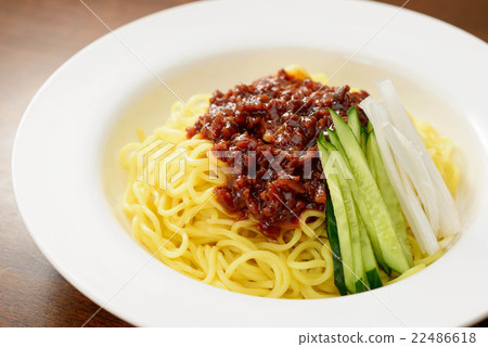 Jarger noodles 22486618