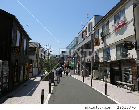 Cat Street (backharajuku) 22512370