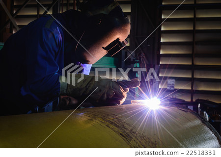 Welding steel structures and bright sparks Welding steel structures and bright sparks 22518331