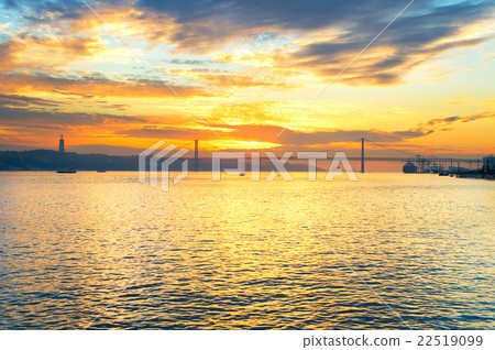 25 April bridge. Lisbon, Portugal 25 April bridge. Lisbon, Portugal 22519099