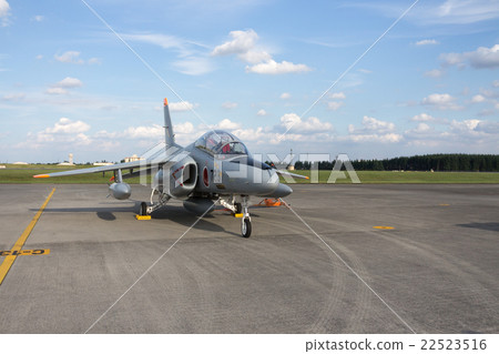 Air Self Defense Force T - 4 training machine (right front) 22523516