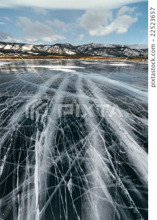 Ice lake with cracks. 22523657