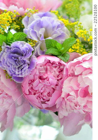 Bouquet of peony and Turkey china Bouquet of peony and Turkey china 22528100