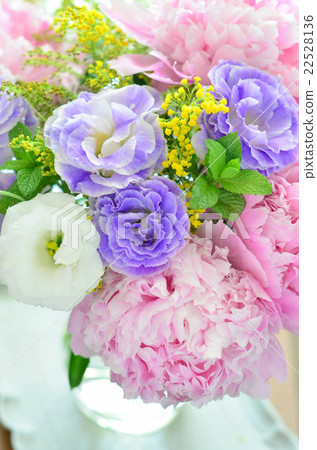 Bouquet of peony and Turkey china Bouquet of peony and Turkey china 22528136