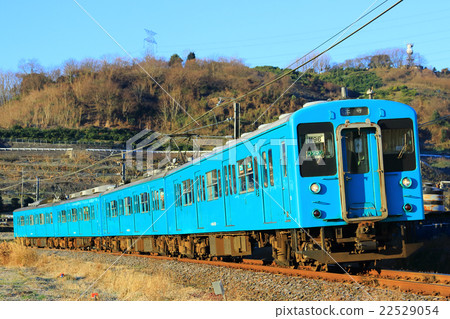 Wakayama line 105 series 22529054