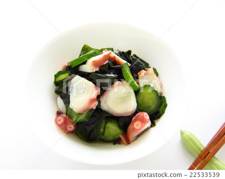 A lot of octopus delicious delicious vinegared items 22533539