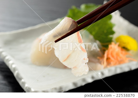 日本比目魚生魚片 22538870