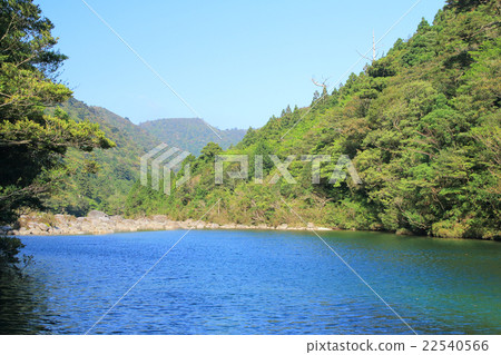 Yakushima Akira flowing along a trolley road Awa River ① 22540566