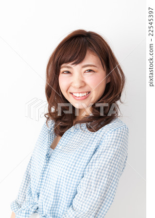 Female in her 20's portrait 22545397