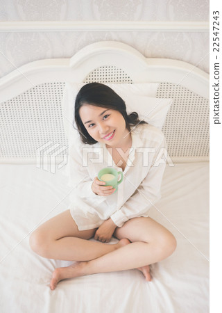 Sweet morning Sweet morning 22547243