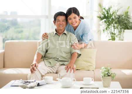 Mature man and his doctor at home Mature man and his doctor at home 22547356