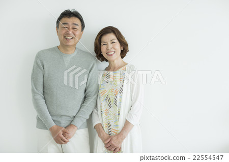 Senior couple 22554547