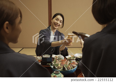 一個女人要考慮 22555112