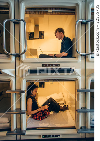 Foreigners staying at the capsule hotel 22555735