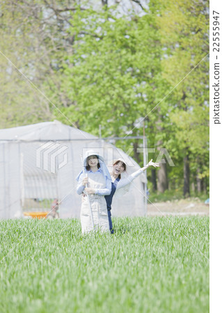 Family family 22555947