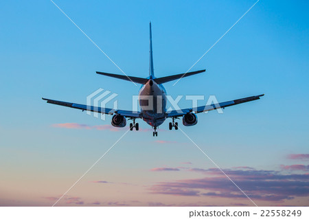 伊丹機場飛機日落 伊丹機場飛機日落 22558249