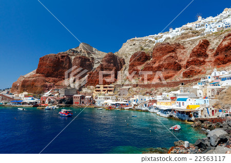 The old fishing harbor in the village of Oia. The old fishing harbor in the village of Oia. 22563117