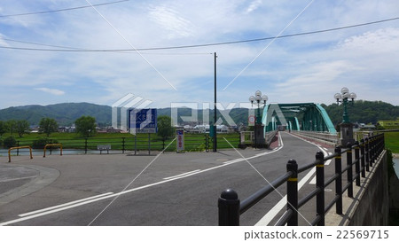 在Abukumagawa河的Matsubashi橋樑 22569715