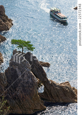 Sanin coast Geopark Senjyo Matsushima Sanin coast Geopark Senjyo Matsushima 22572348