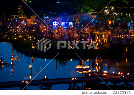 Bamboo lantern evening 22575595