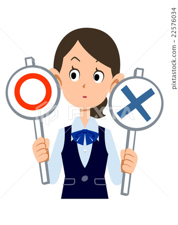 穿著制服的女員工穿著正確的答案和錯誤的答案 穿著制服的女員工穿著正確的答案和錯誤的答案 22576034