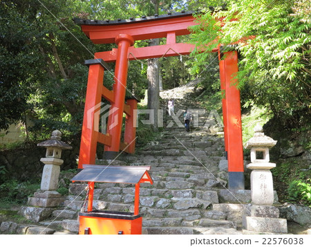 Kumano Kamikura神社的鳥居 22576038