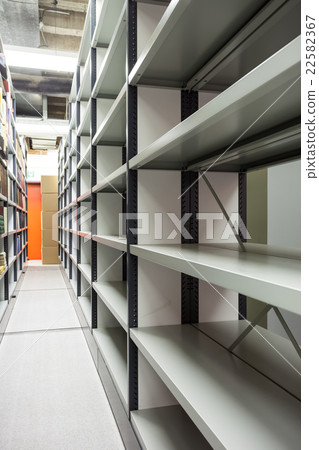 The movable shelves 22582367