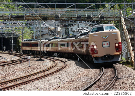 189 Express type express train "Rapid" Sagamiko Lake station 189 Express type express train "Rapid" Sagamiko Lake station 22585802