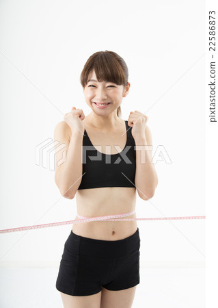 Women measuring the West Women measuring the West 22586873