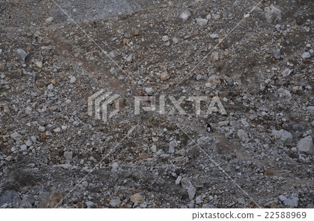 Pakistan Nanga Parvatt village Tarsin Pakistani women walking on steep mountain path Pakistan Nanga Parvatt village Tarsin Pakistani women walking on steep mountain path 22588969