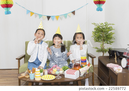 Birthday party  22589772