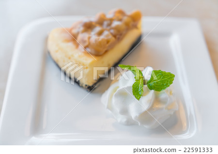 Slice of New York Cheesecake Slice of New York Cheesecake 22591333