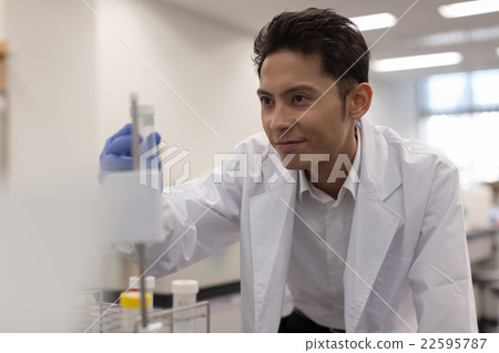 researching, studying, researcher 22595787