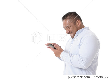 A man who is addicted to net games 22598127