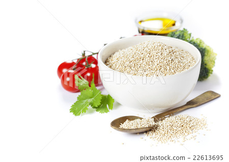 Bowl of healthy white quinoa seeds with vegetables Bowl of healthy white quinoa seeds with vegetables 22613695