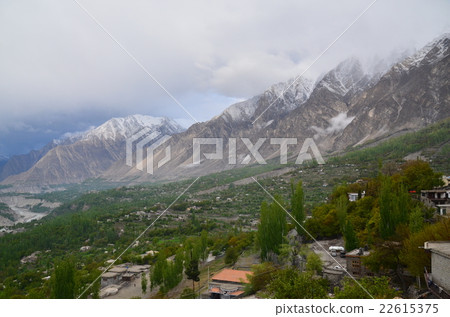 Mountains and the cityscape of Kalimbaad seen from Pakistan Hunza Palace 22615375