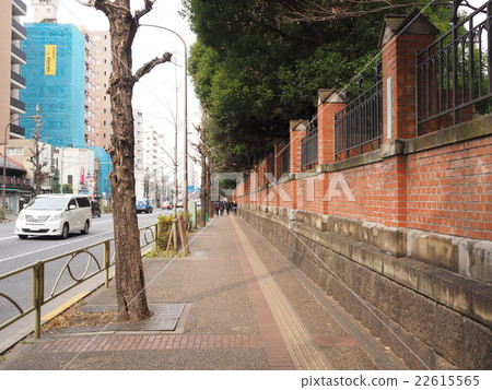 The University of Tokyo who walks Nakasendo 22615565