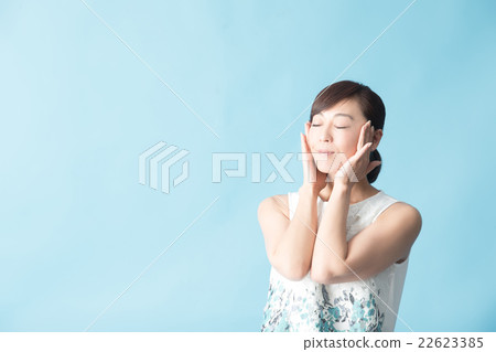 美女·中女（藍背） 22623385