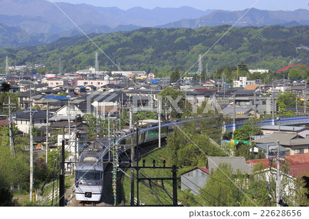 Chichibu Basin and the Chichibu Express (10000 series train) 22628656