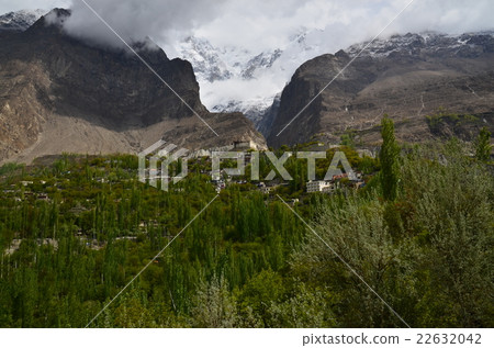 Pakistan Hunza Kalimba mountain and city skyline Balticit Fort and Ultar peak Pakistan Hunza Kalimba mountain and city skyline Balticit Fort and Ultar peak 22632042