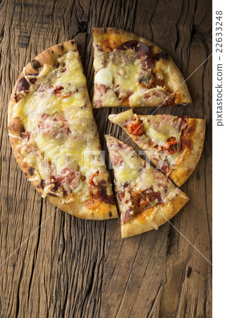 Fresh italian pizza. 22633248