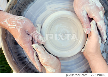 potter and student 22639802