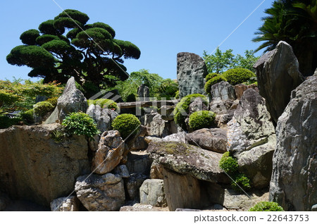 [Saigoku 33 Temples] No. 3 Kokawadera Garden of National Scenic Beauty Kinokawa City, Wakayama Prefecture 22643753