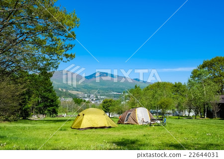 Campground at the foot of the mountain (6) 22644031