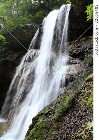 閃電瀑布（高山村） 22658485